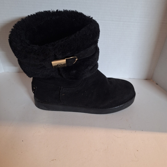 Guess Black Winter Boots for Women - Picture 3 of 8